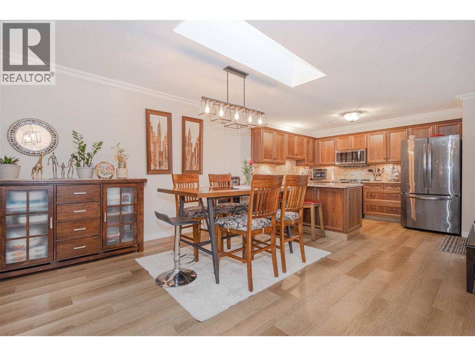 205 Gerstmar Road Unit# 1, Kelowna, British Columbia