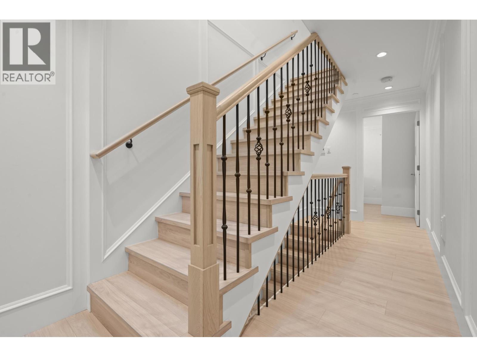 2377 W 7th Avenue, Vancouver, British Columbia  V6K 1Y4 - Photo 23 - R3083101