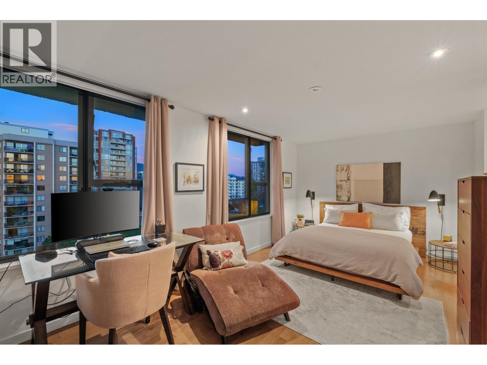 Ph8 683 W Victoria Park, North Vancouver, British Columbia  V7M 0A2 - Photo 25 - R3083159