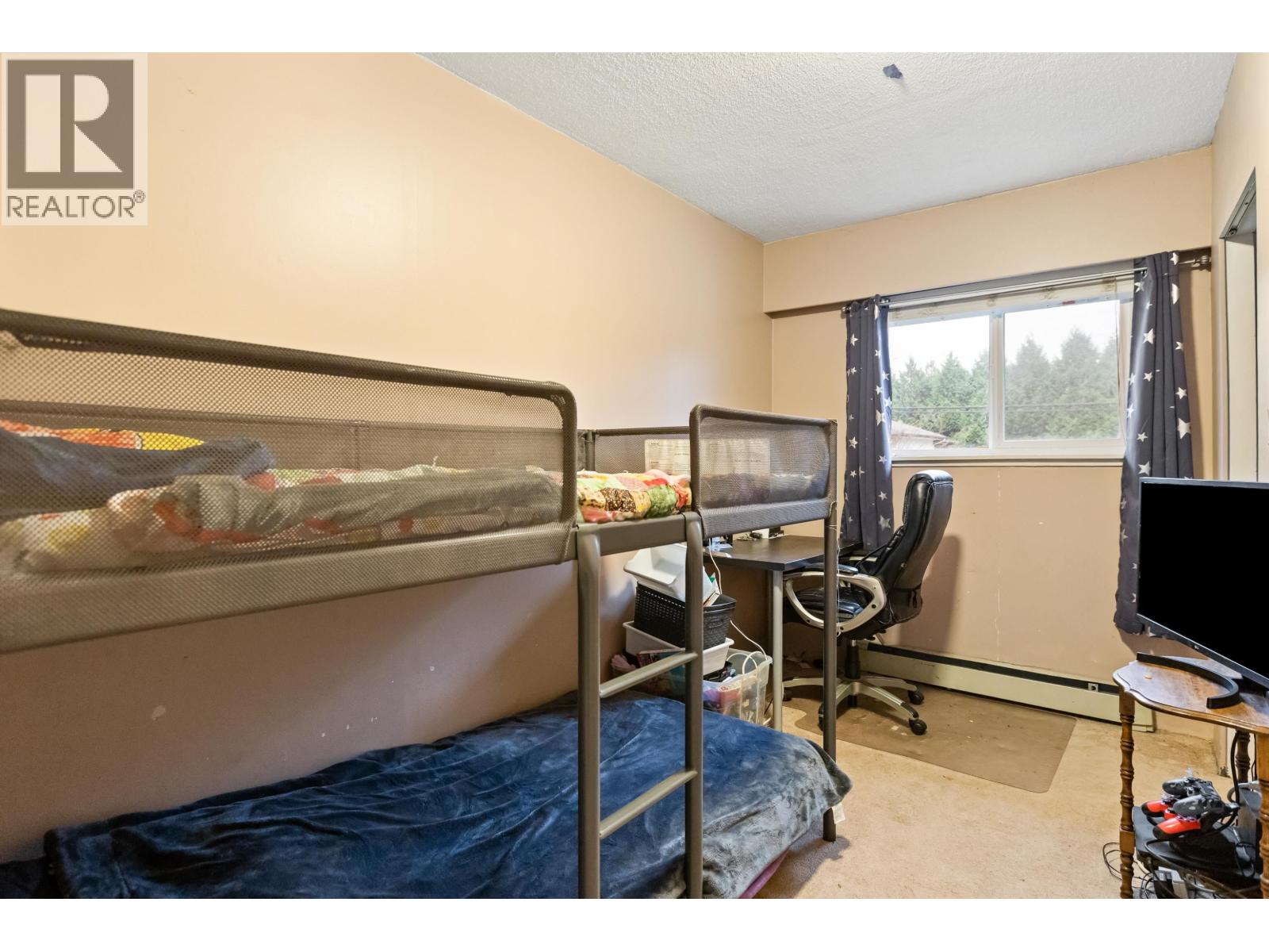 21127 Wicklund Avenue, Maple Ridge, British Columbia  V2X 3S1 - Photo 18 - R3083102