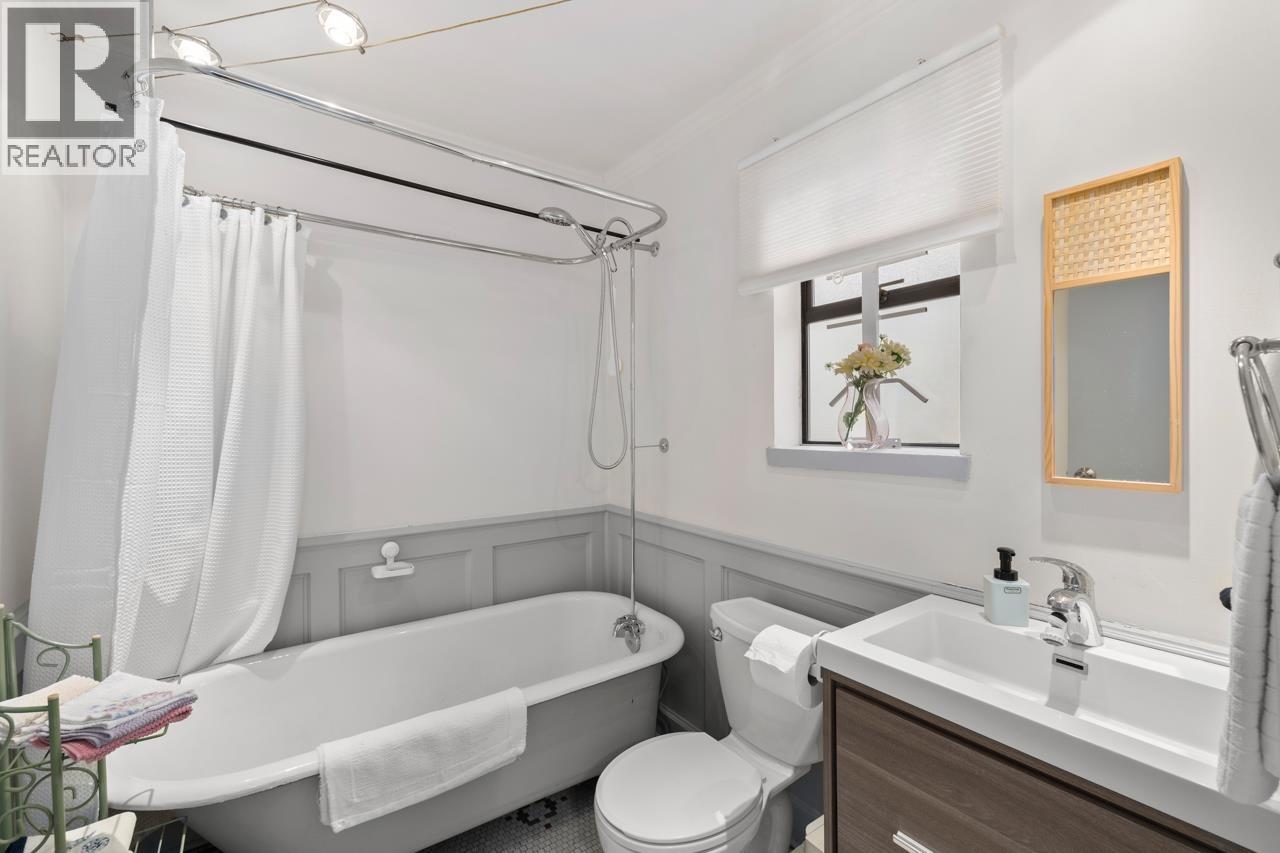 2730 Point Grey Road, Vancouver, British Columbia  V6K 1A6 - Photo 7 - R3083126