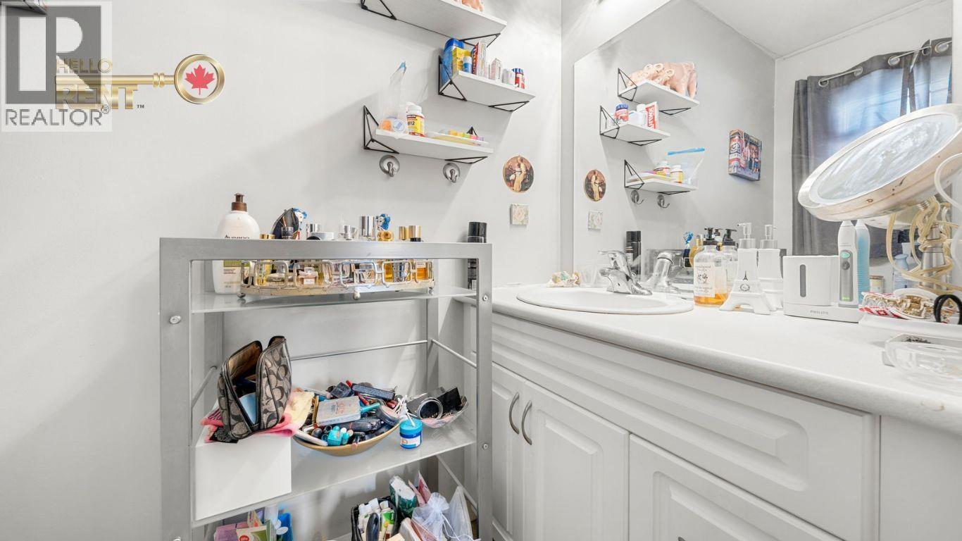 Upper 226 E 20th Street, North Vancouver, British Columbia  V7L 3A5 - Photo 15 - R3083091