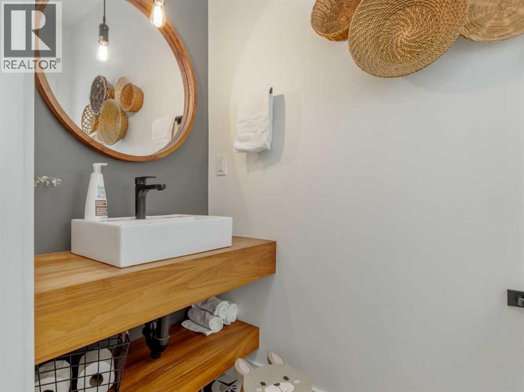 22 Prairie Sunset Ave, Taber, Alberta  T1G 0E7 - Photo 5 - A2265420