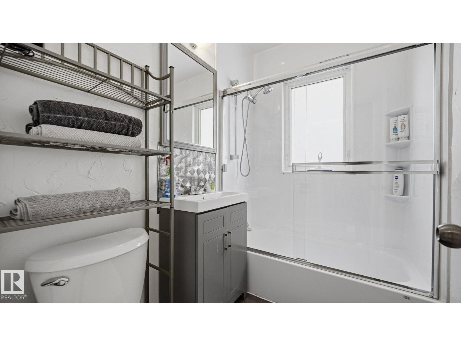 9831 83 Av Nw, Edmonton, Alberta  T6E 2B8 - Photo 17 - E4469665