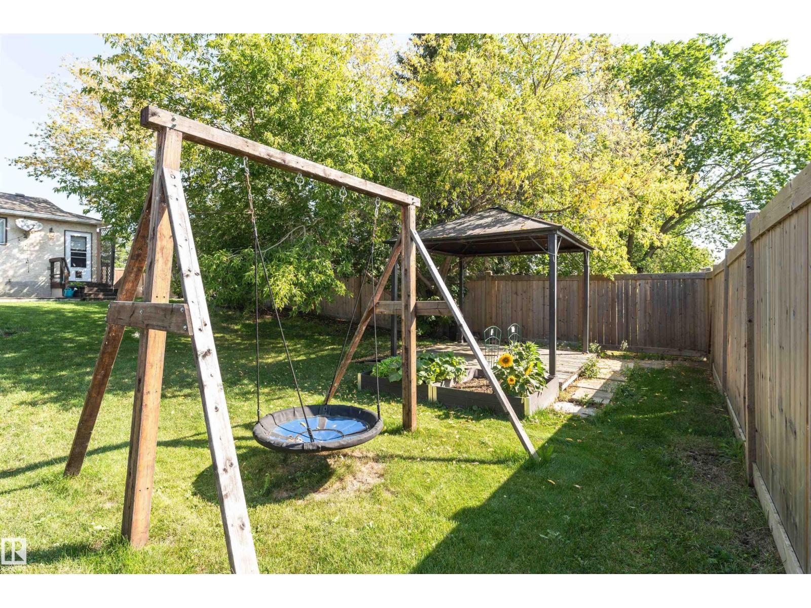 10703 95 Av, Morinville, Alberta  T8R 1E3 - Photo 58 - E4471099