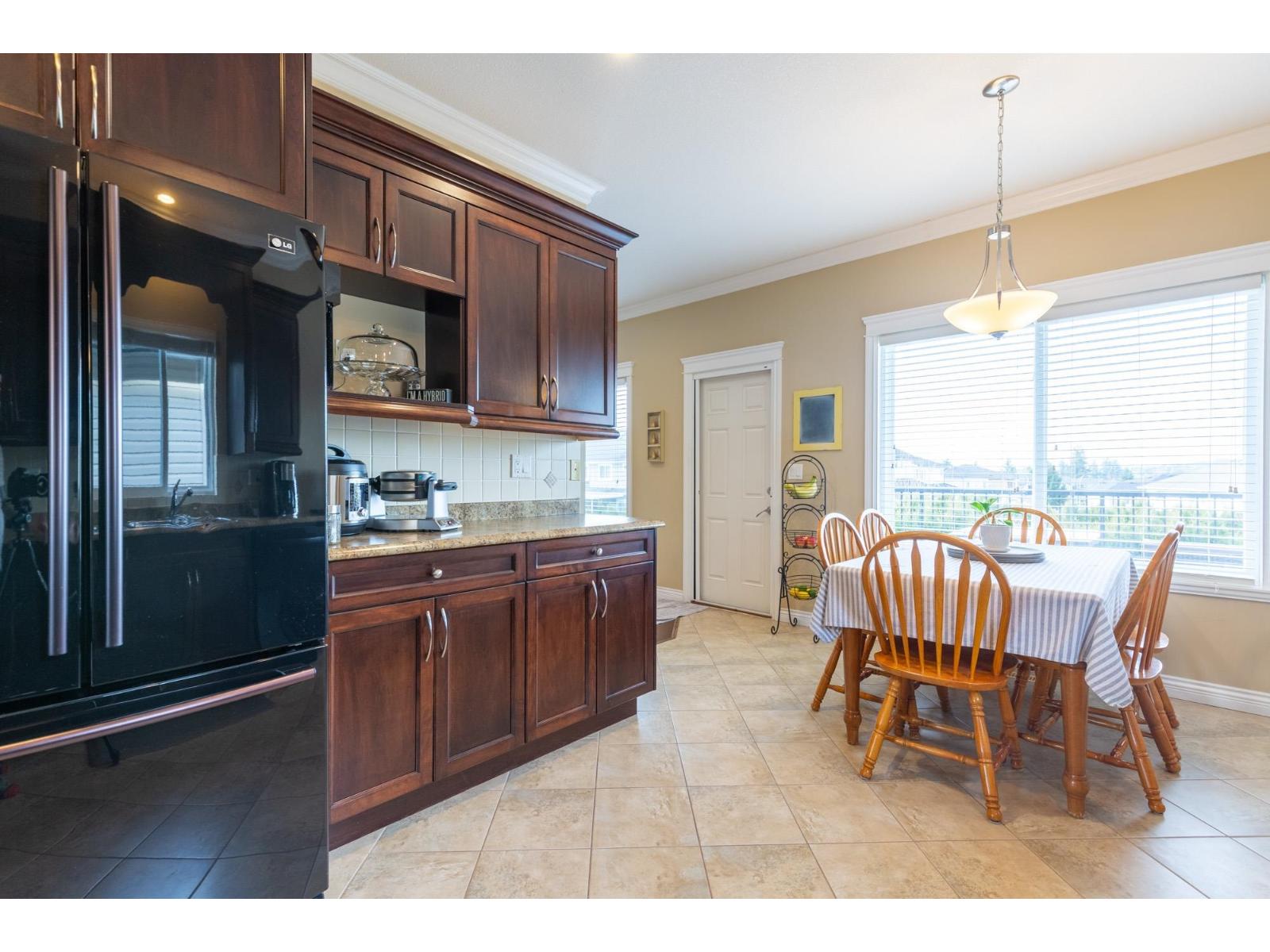 8609 Tupper Boulevard, Mission, British Columbia  V2V 0A3 - Photo 15 - R3082450