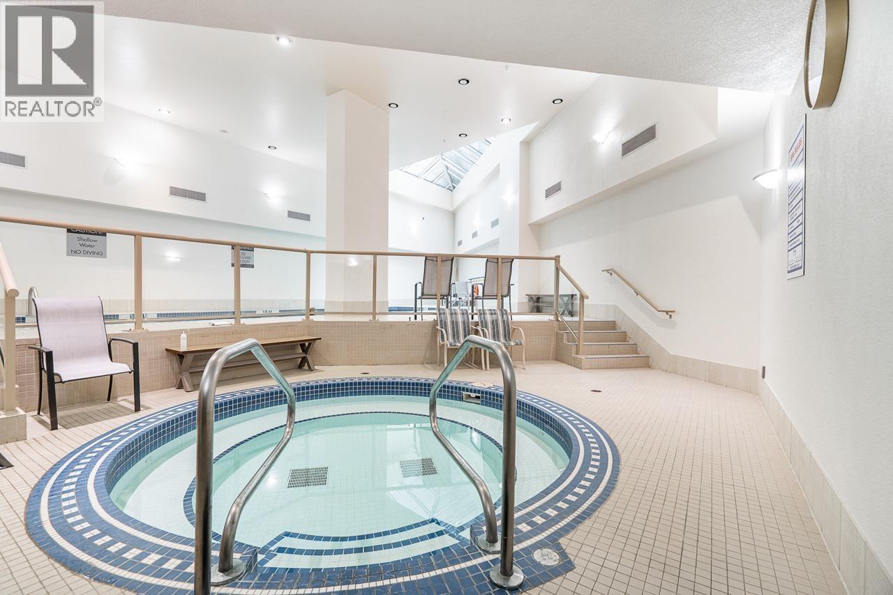 1705 1228 Marinaside Crescent, Vancouver, British Columbia  V6Z 2W4 - Photo 24 - R3083030