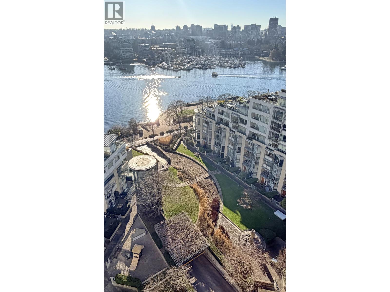 1705 1228 Marinaside Crescent, Vancouver, British Columbia  V6Z 2W4 - Photo 17 - R3083030