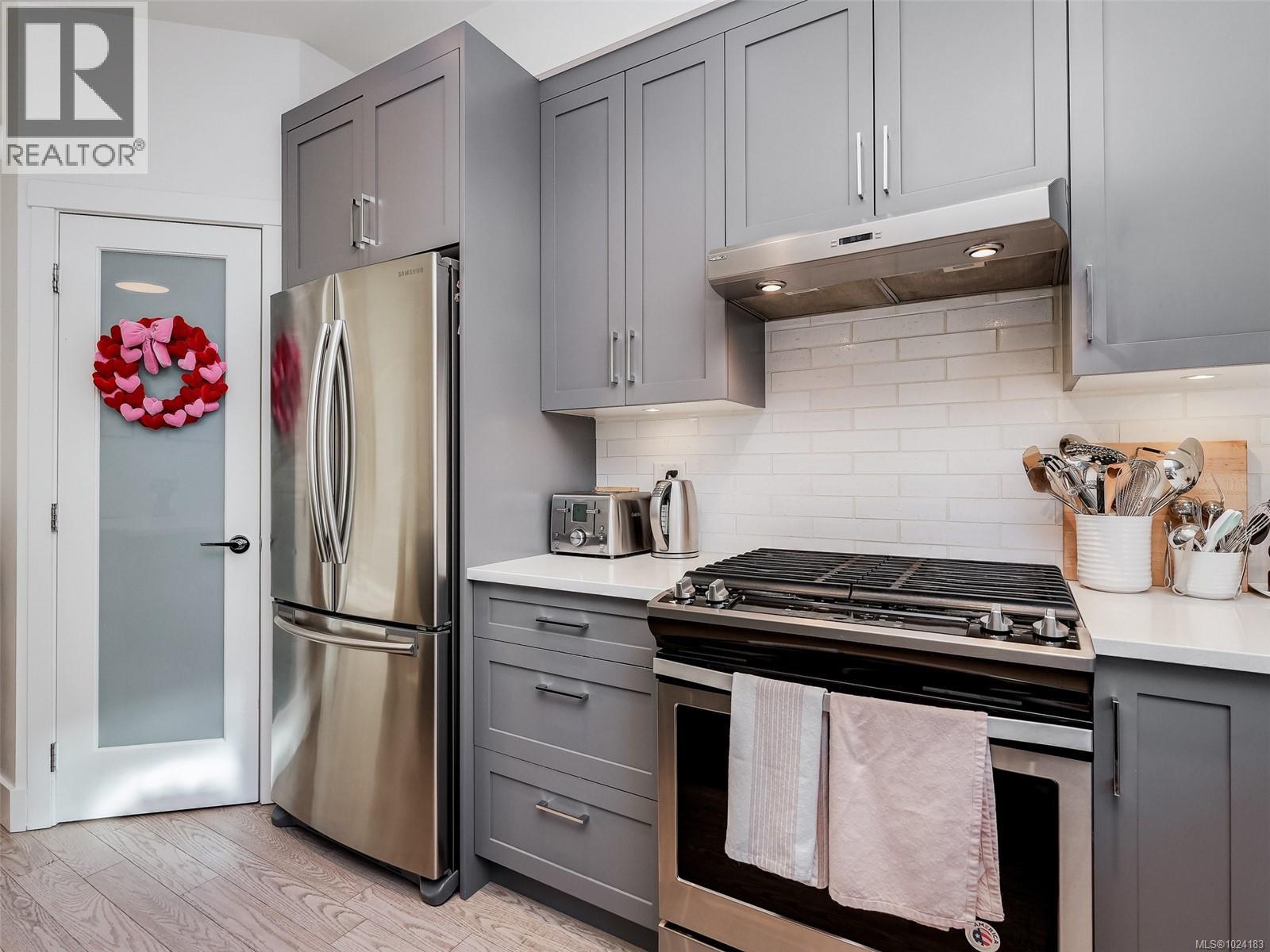 19 350 Latoria Blvd, Colwood, British Columbia V9C 0M9 - Photo 9 - 1024183