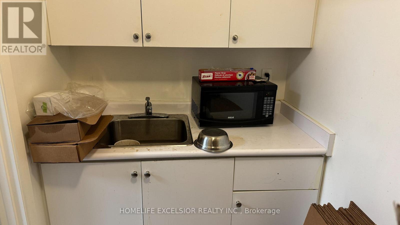 6 - 825 Denison Street, Markham, Ontario  L3R 5E4 - Photo 12 - N12730508