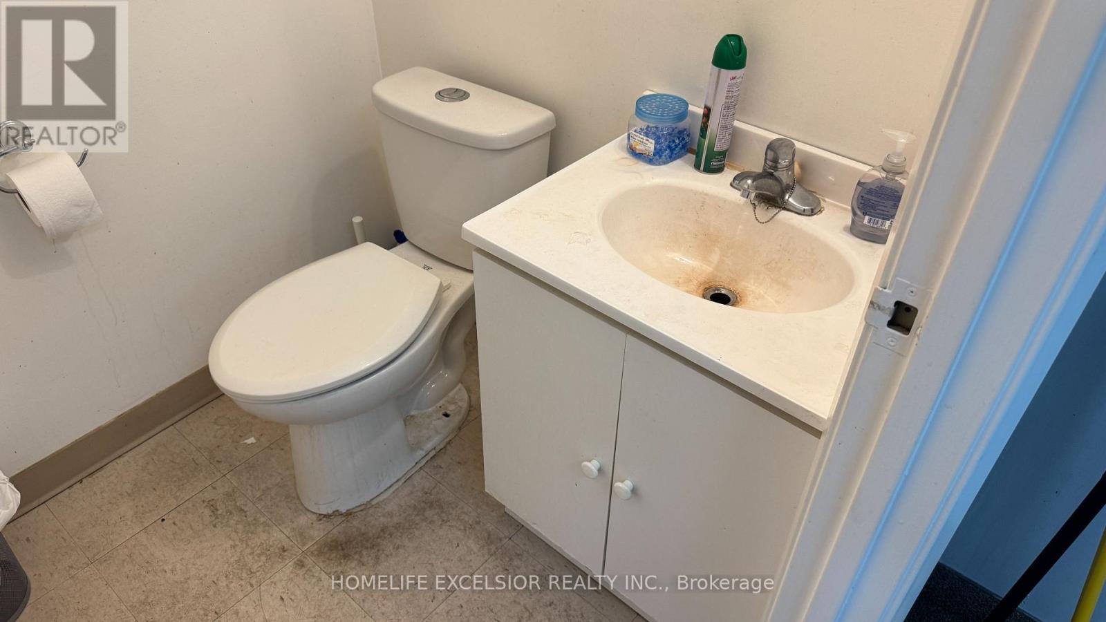 6 - 825 Denison Street, Markham, Ontario  L3R 5E4 - Photo 13 - N12730508