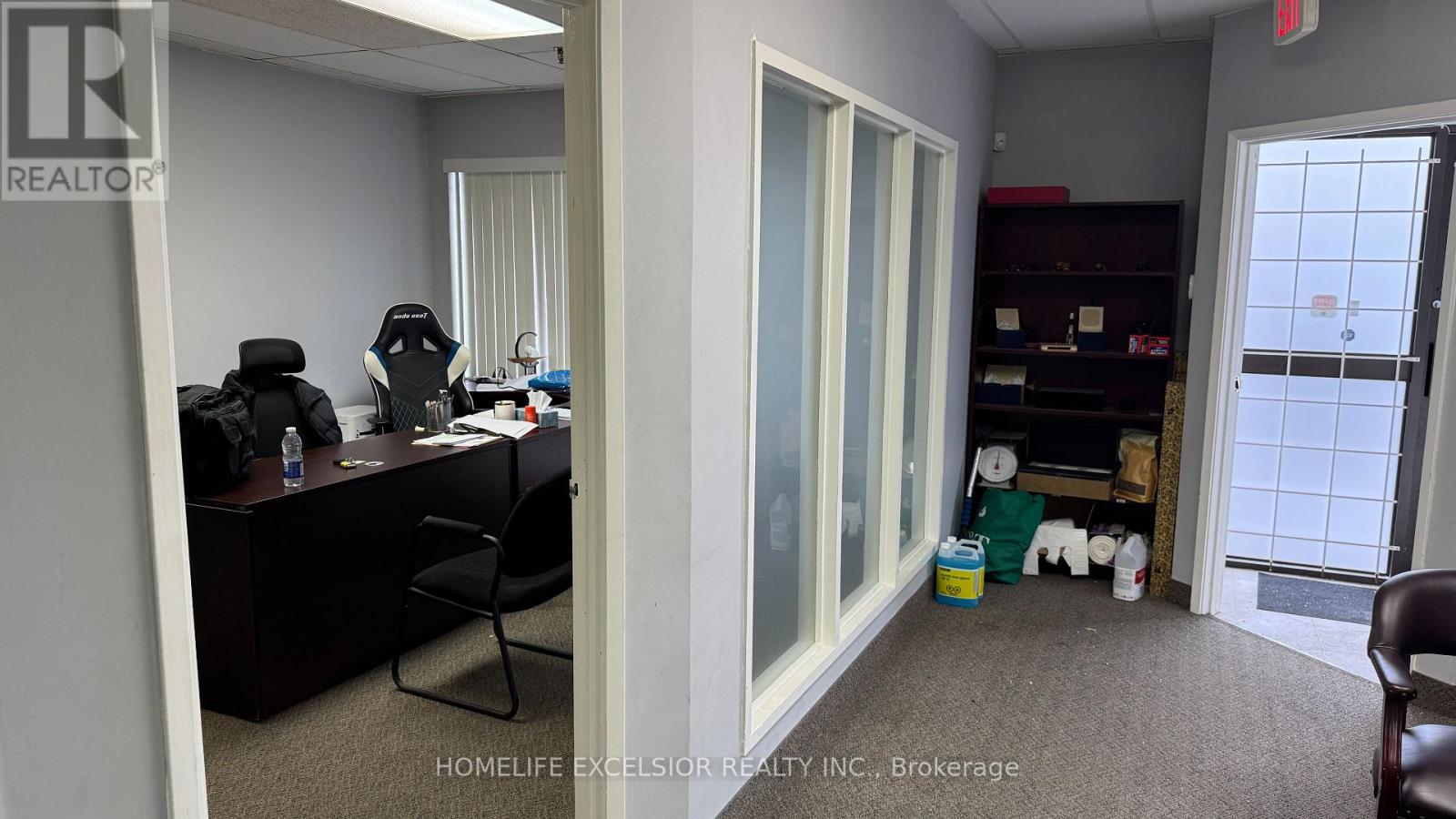 6 - 825 Denison Street, Markham, Ontario  L3R 5E4 - Photo 7 - N12730508