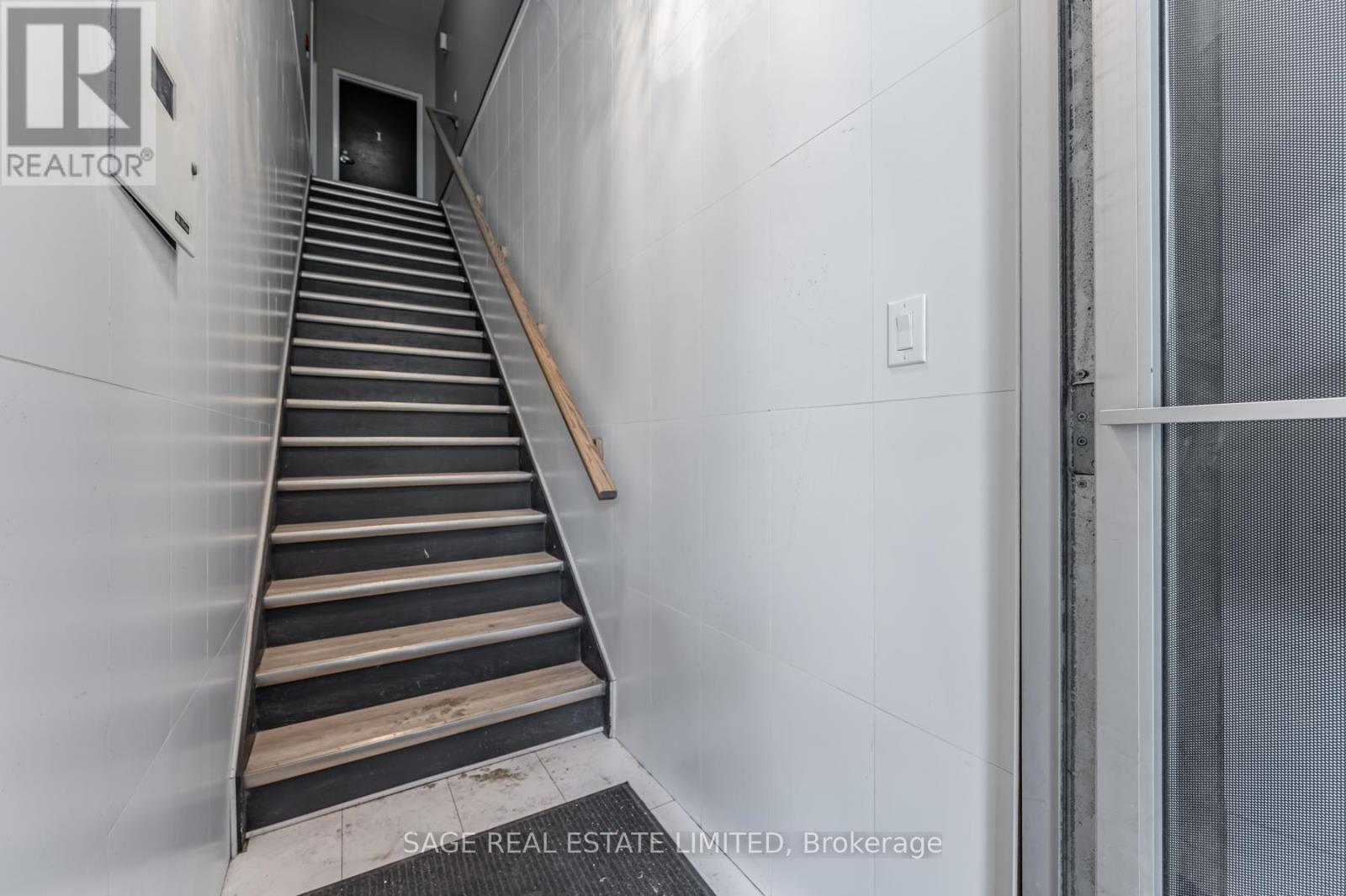 1 - 73 King Street E, Hamilton, Ontario  L8N 1A5 - Photo 2 - X12729830