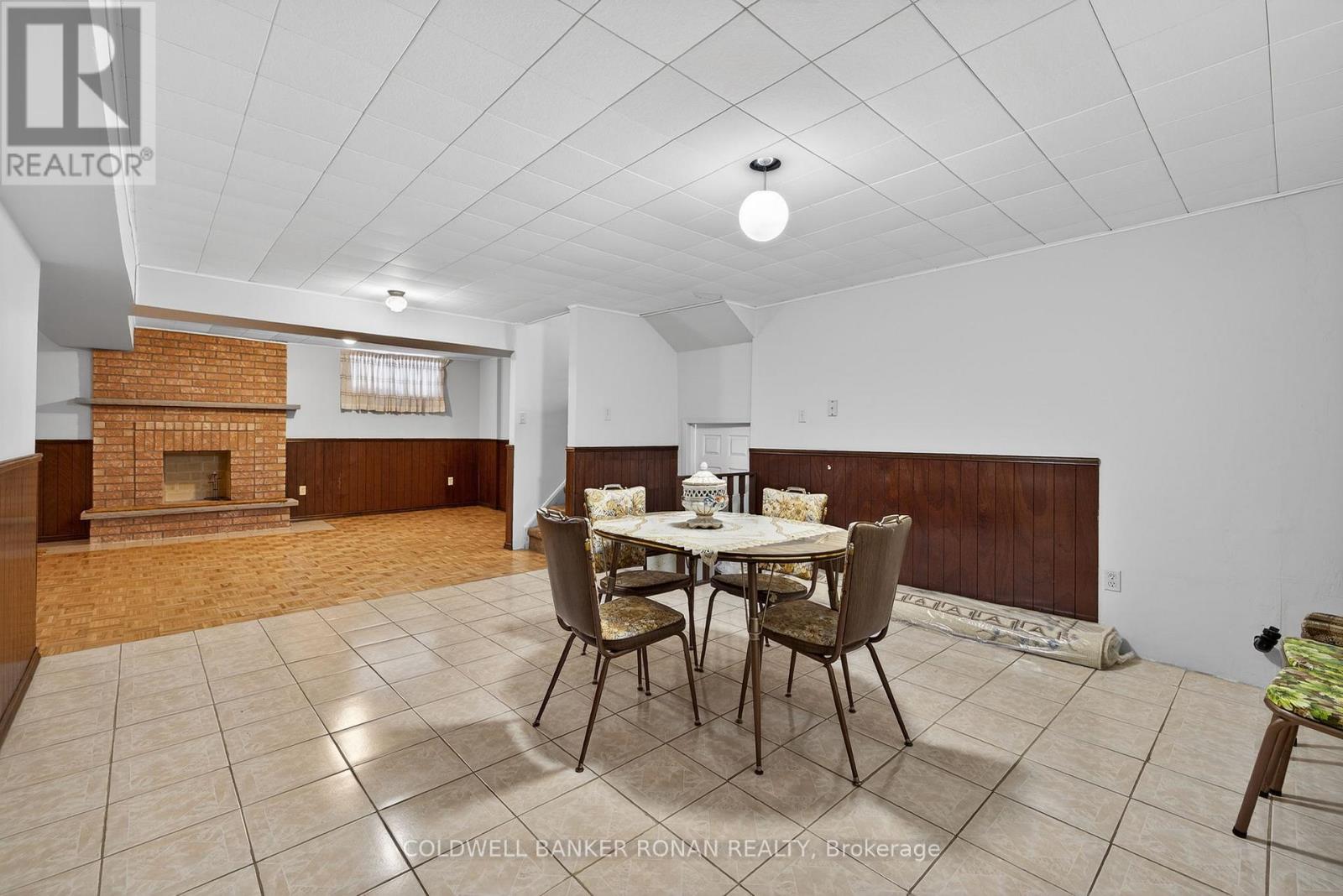 74 Minglehaze Drive, Toronto, Ontario  M9V 4W9 - Photo 40 - W12730458