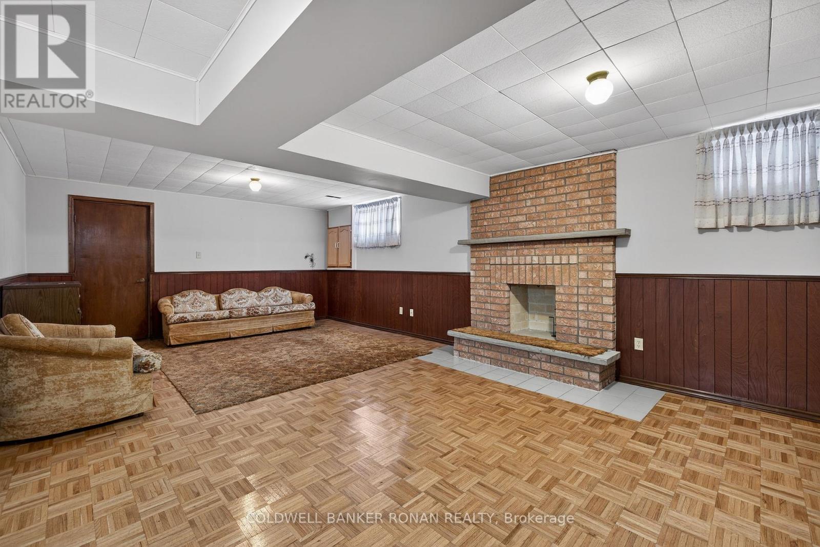 74 Minglehaze Drive, Toronto, Ontario  M9V 4W9 - Photo 41 - W12730458