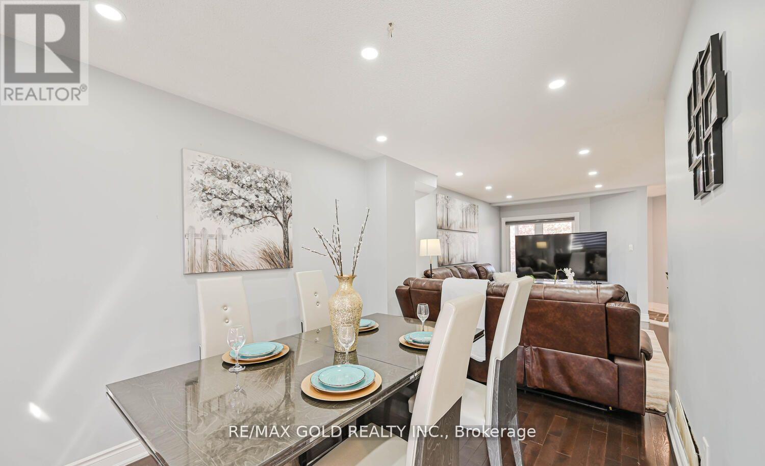 101 Beaconsfield Avenue, Brampton, Ontario  L6Y 4R6 - Photo 13 - W12730468