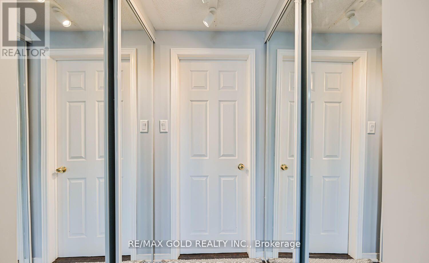 101 Beaconsfield Avenue, Brampton, Ontario  L6Y 4R6 - Photo 28 - W12730468