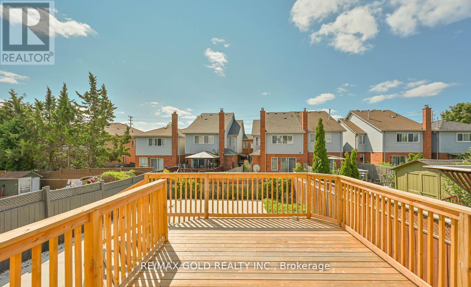 101 Beaconsfield Avenue, Brampton, Ontario  L6Y 4R6 - Photo 41 - W12730468