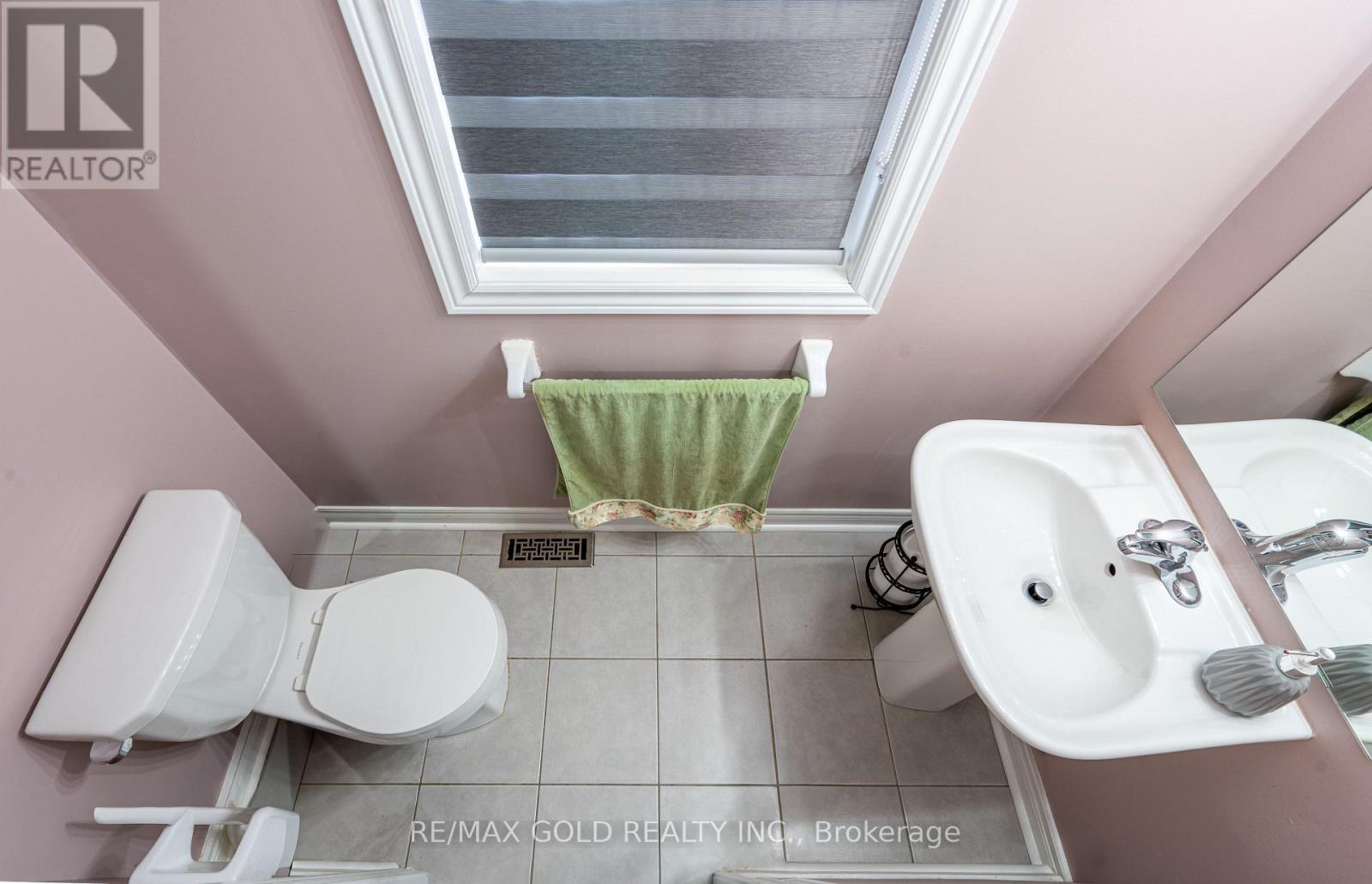 12 Torraville Street, Brampton, Ontario  L6R 0Y5 - Photo 10 - W12730482