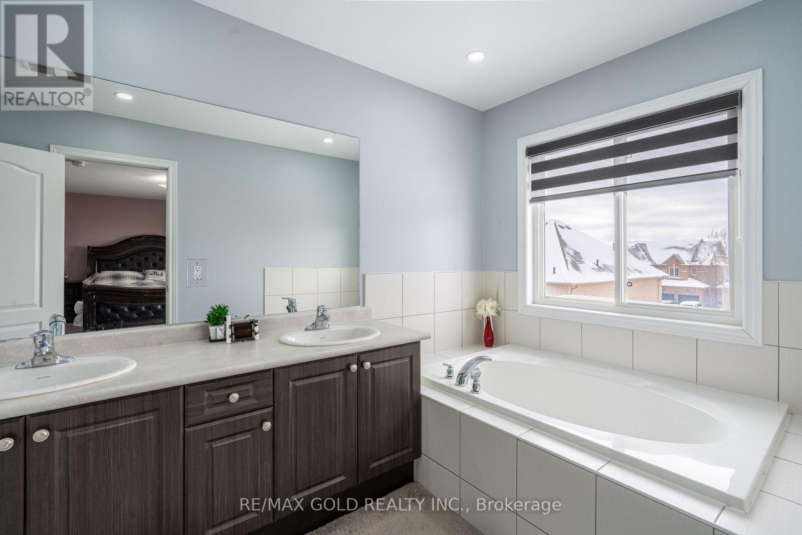 12 Torraville Street, Brampton, Ontario  L6R 0Y5 - Photo 15 - W12730482