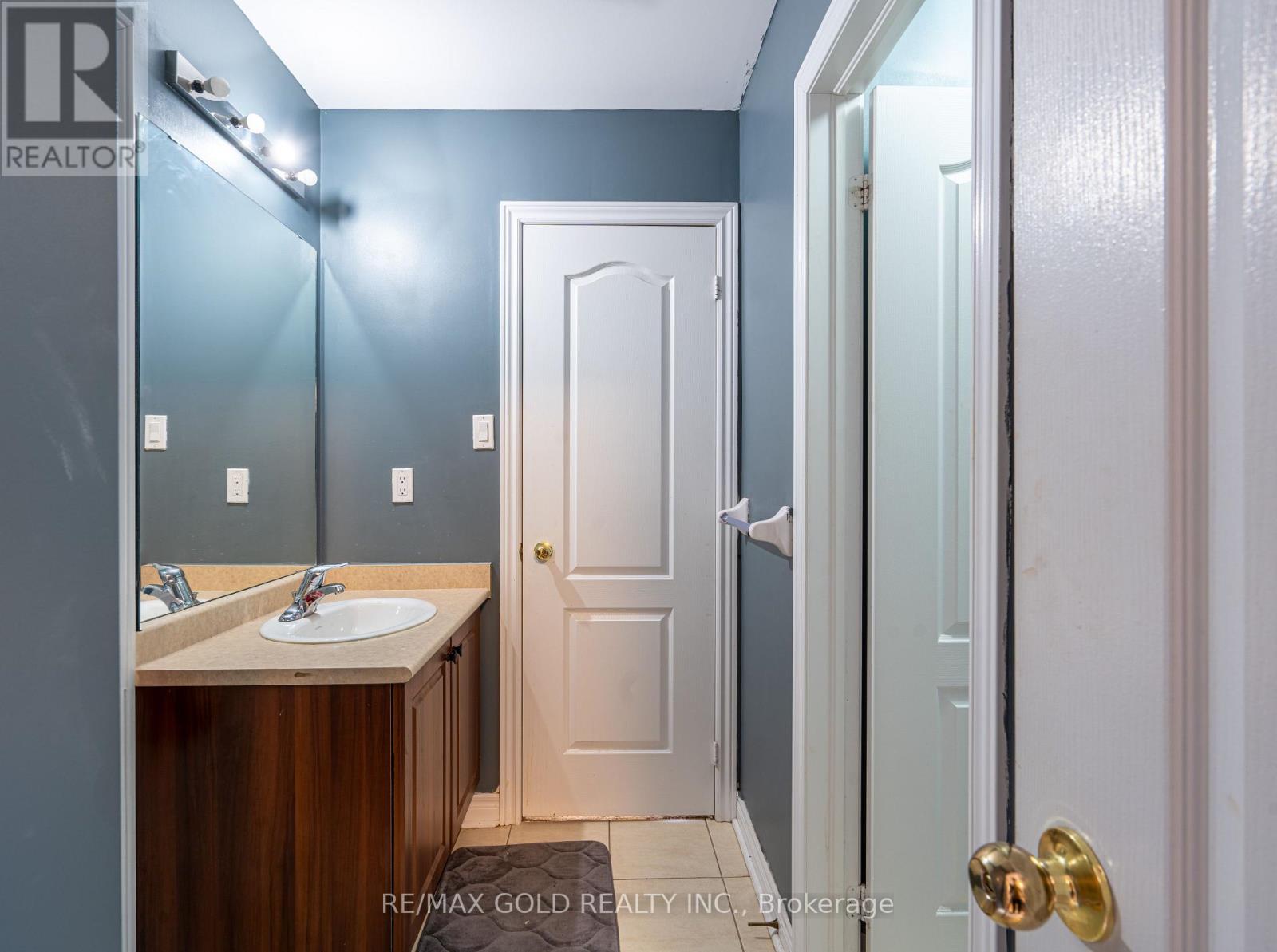 12 Torraville Street, Brampton, Ontario  L6R 0Y5 - Photo 21 - W12730482