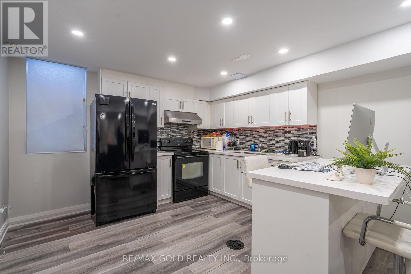 12 Torraville Street, Brampton, Ontario  L6R 0Y5 - Photo 38 - W12730482