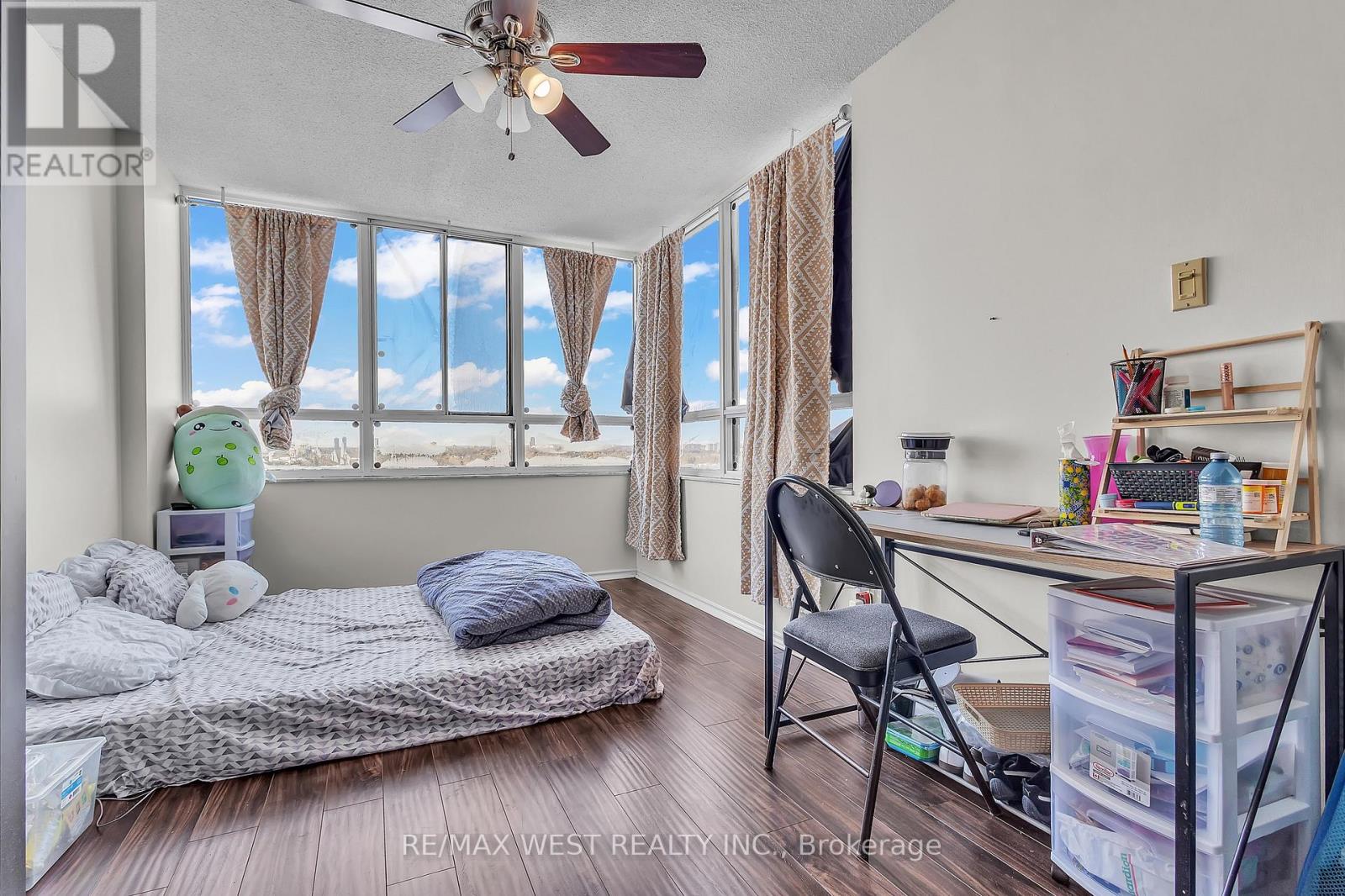 1107 - 100 County Court Boulevard, Brampton, Ontario  L6W 3X1 - Photo 22 - W12730512