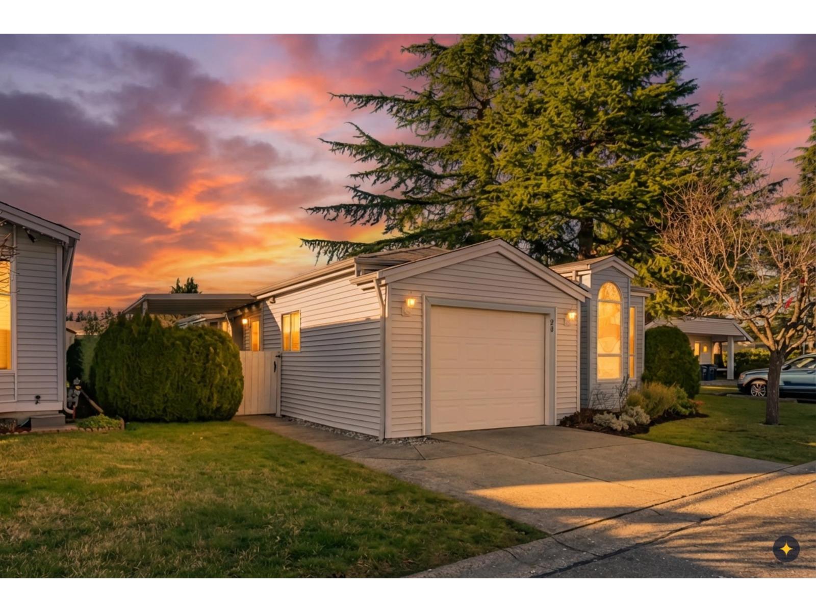 28 2345 Cranley Drive, Surrey, British Columbia  V4A 9G5 - Photo 2 - R3082525