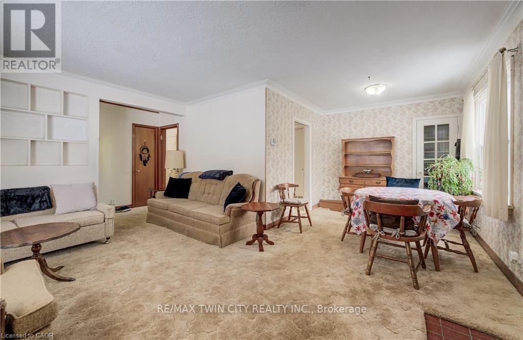 33 Elginfield Drive, Guelph, Ontario  N1E 4E5 - Photo 7 - X12730462