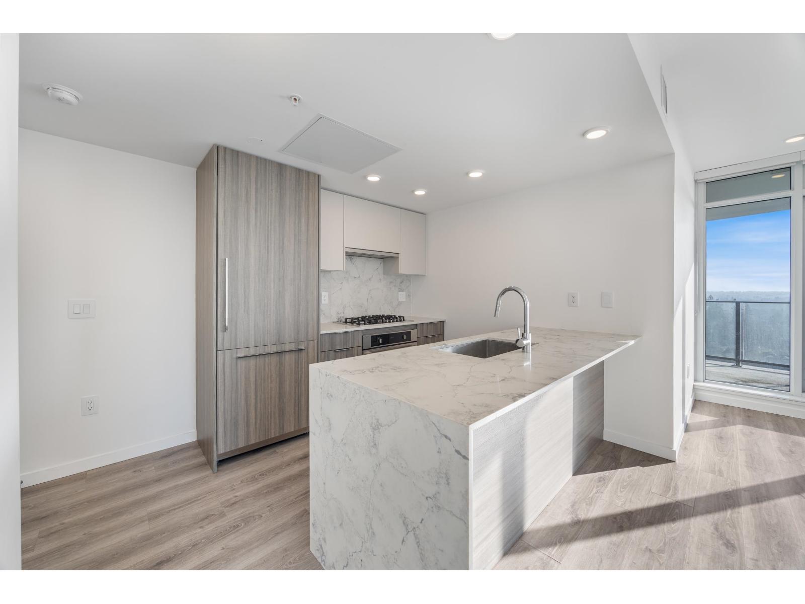 1804 10333 133 Street, Surrey, British Columbia  V3T 0V1 - Photo 4 - R3083026