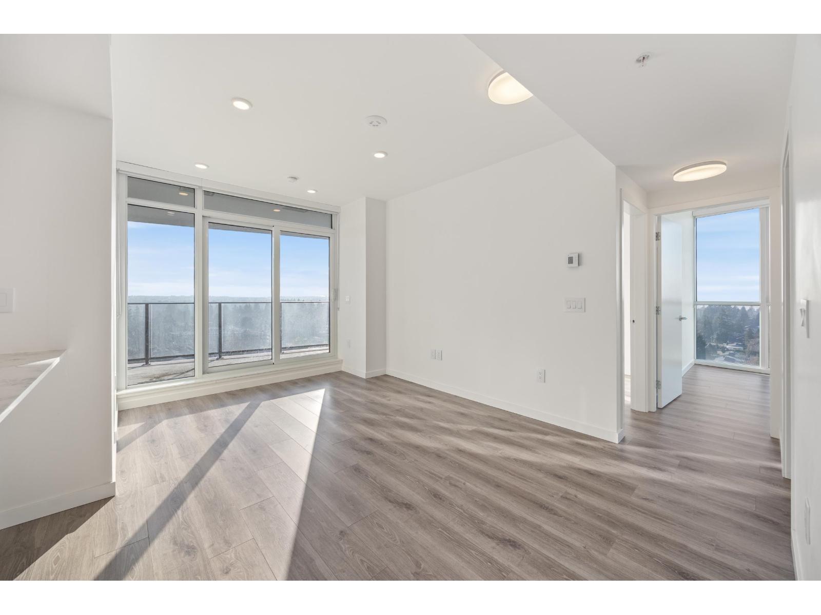 1804 10333 133 Street, Surrey, British Columbia  V3T 0V1 - Photo 7 - R3083026