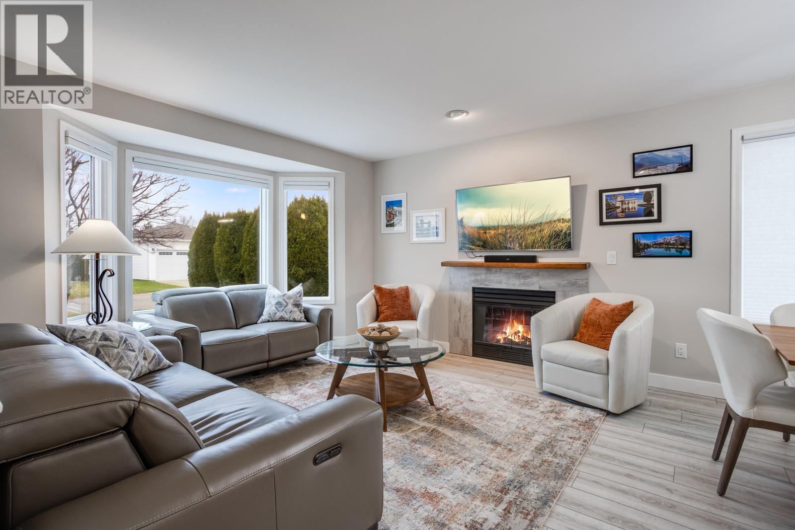 1255 Raymer Avenue Unit# 507, Kelowna, British Columbia  V1W 3S3 - Photo 2 - 10373310