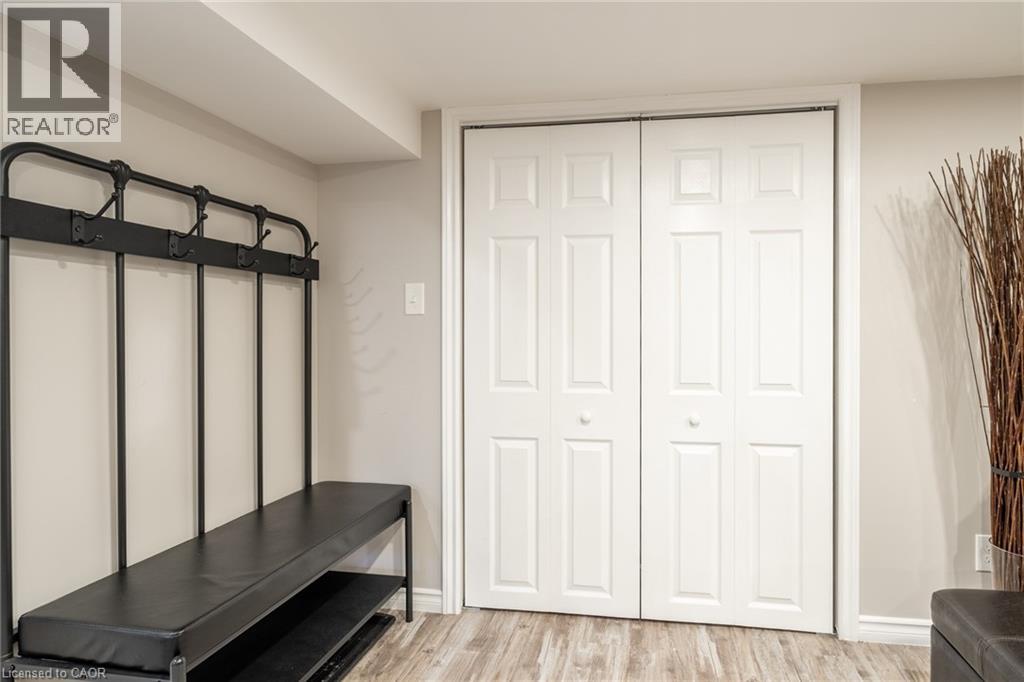 55 Ipswich Road Unit# Lower, Hamilton, Ontario  L8K 3G1 - Photo 5 - 40800870