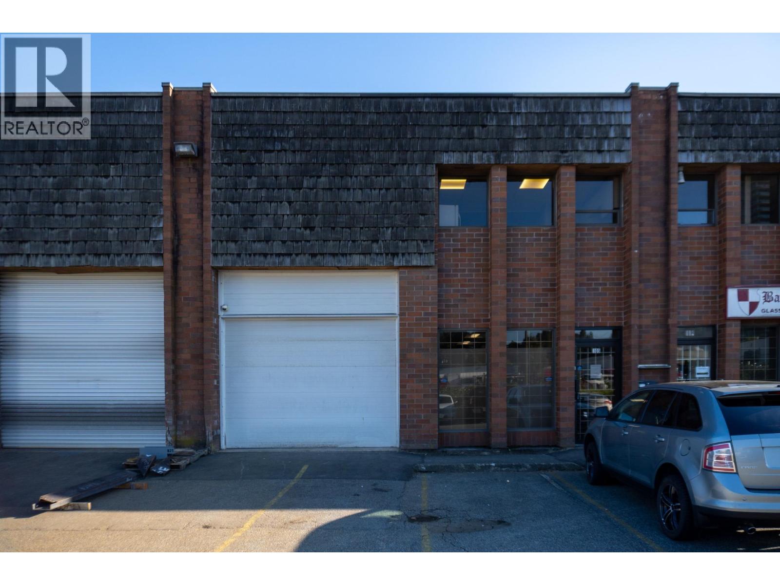 105-2544 DOUGLAS ROAD, Burnaby, British Columbia