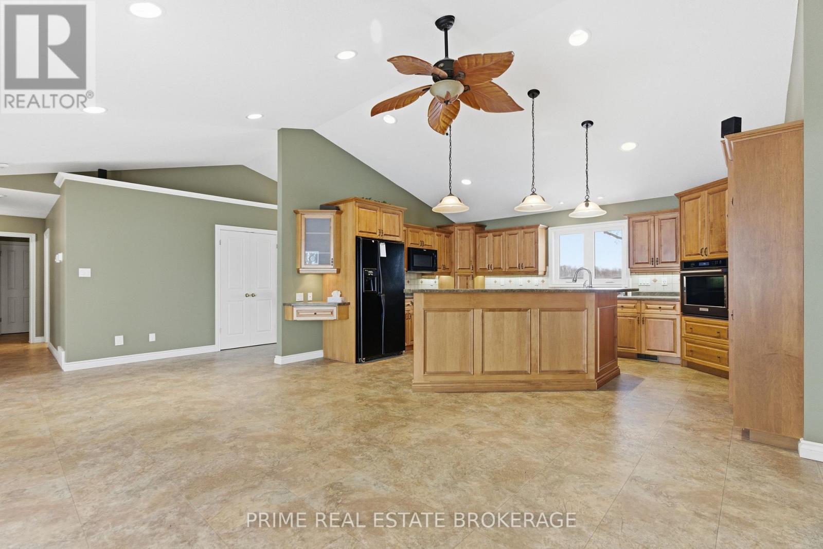 40987 Kirkton Road, South Huron, Ontario  N0M 1S5 - Photo 8 - X12730576