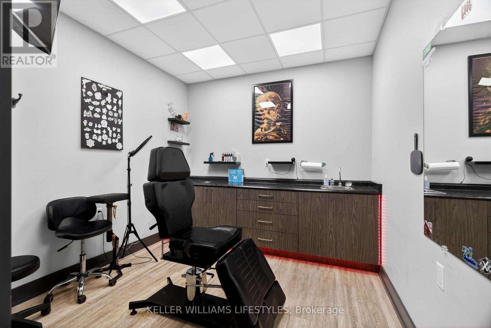 63 Front Street W, Strathroy-Caradoc, Ontario  N7G 1X6 - Photo 20 - X12730670