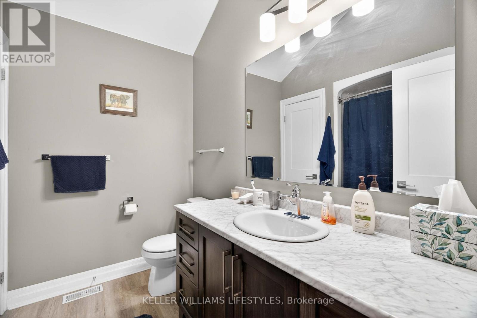 63 Front Street W, Strathroy-Caradoc, Ontario  N7G 1X6 - Photo 37 - X12730670