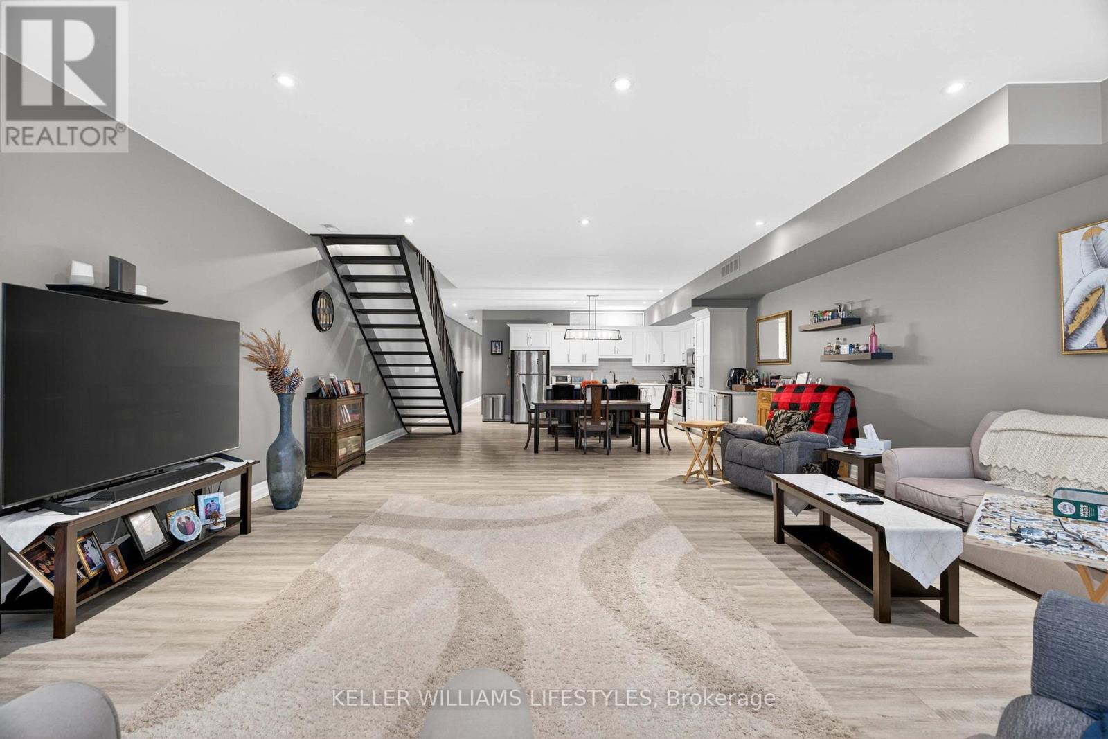 63 Front Street W, Strathroy-Caradoc, Ontario  N7G 1X6 - Photo 46 - X12730670