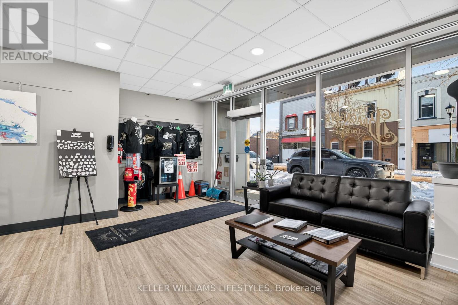 63 Front Street W, Strathroy-Caradoc, Ontario  N7G 1X6 - Photo 6 - X12730670