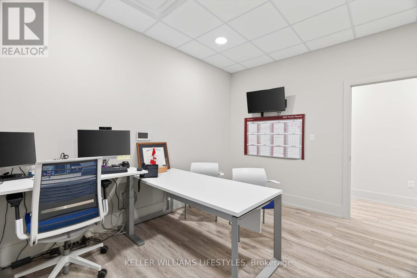 65 Front Street W, Strathroy-Caradoc, Ontario  N7G 1X6 - Photo 16 - X12730674