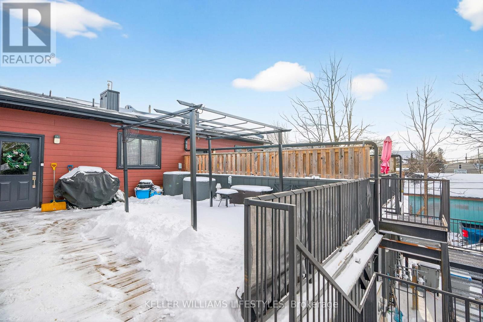 65 Front Street W, Strathroy-Caradoc, Ontario  N7G 1X6 - Photo 27 - X12730674