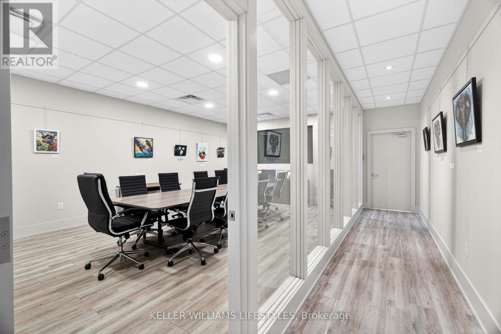 65 Front Street W, Strathroy-Caradoc, Ontario  N7G 1X6 - Photo 7 - X12730674