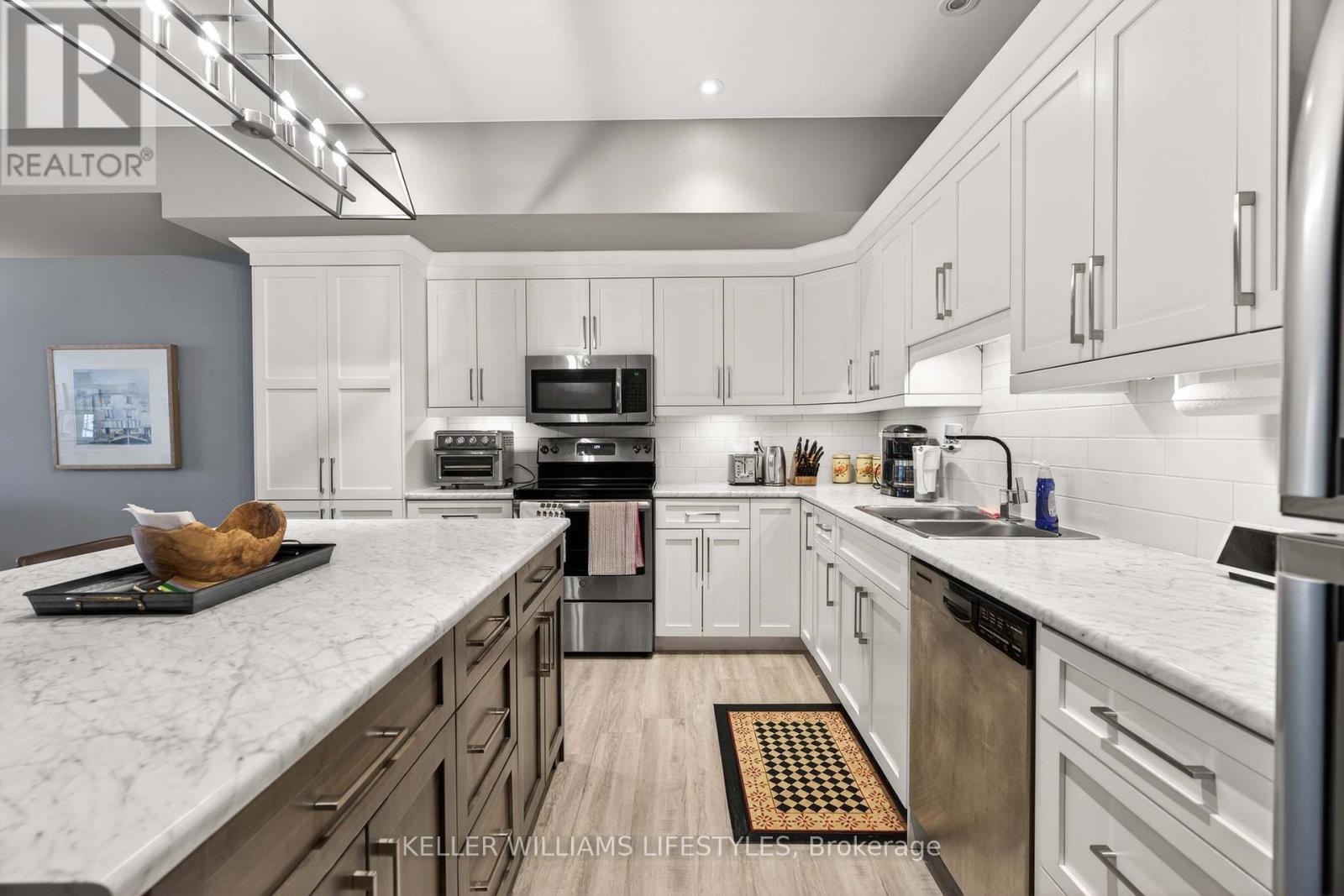 67 Front Street W, Strathroy-Caradoc, Ontario  N7G 1X6 - Photo 31 - X12730678