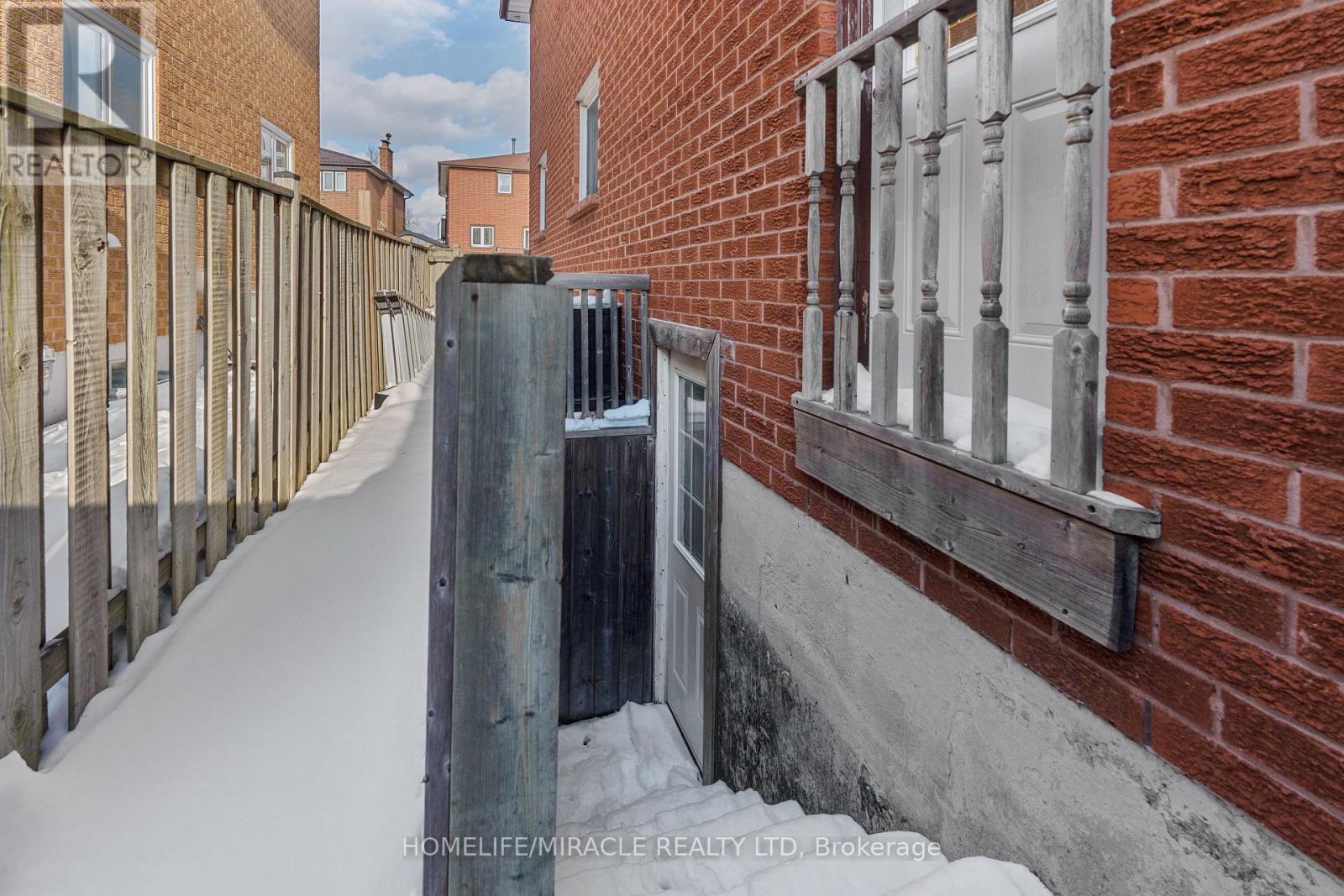 Basement - 3081 Nawbrook Road, Mississauga, Ontario L4X 2W3 - Photo 16 - W12629048