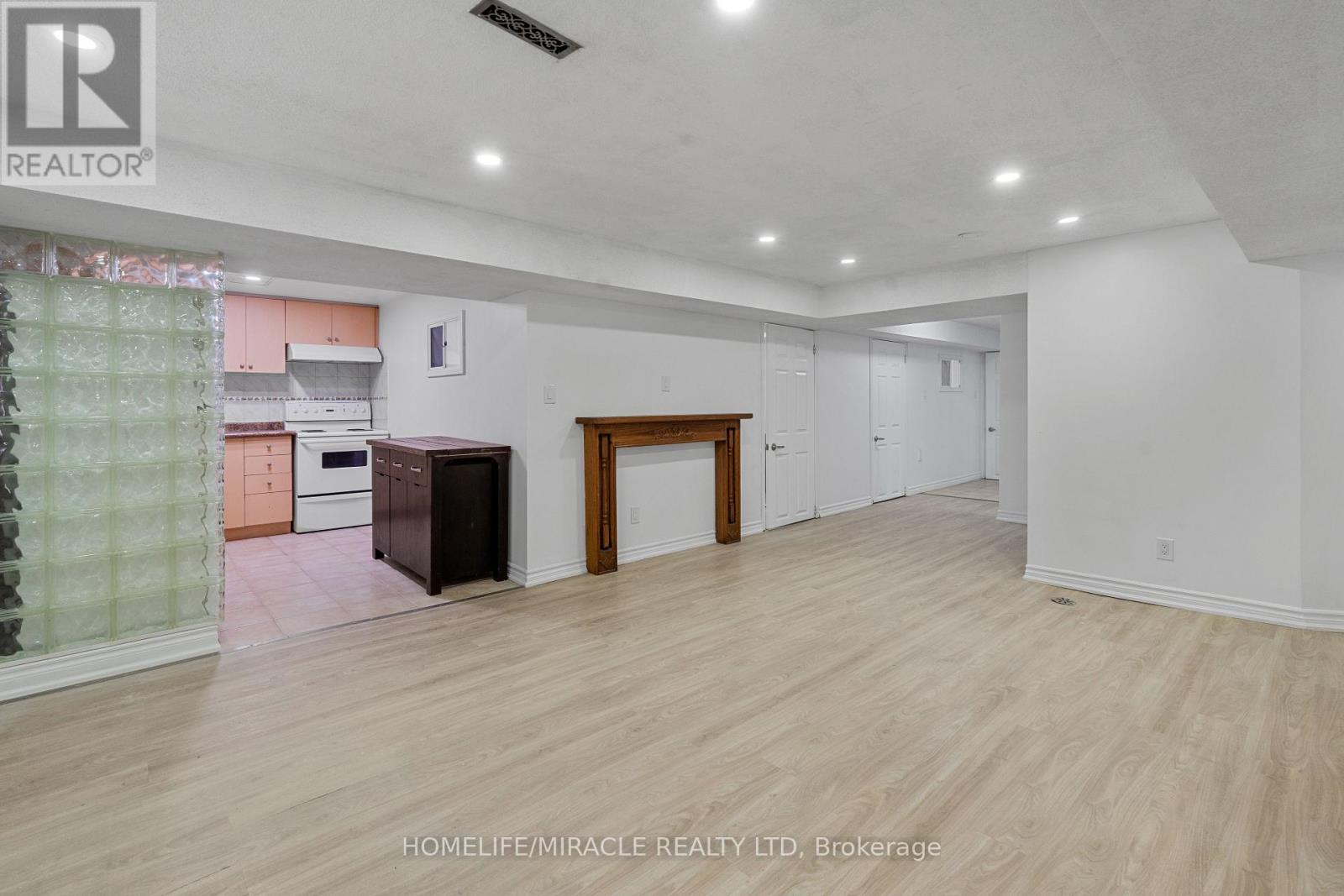 Basement - 3081 Nawbrook Road, Mississauga, Ontario L4X 2W3 - Photo 2 - W12629048