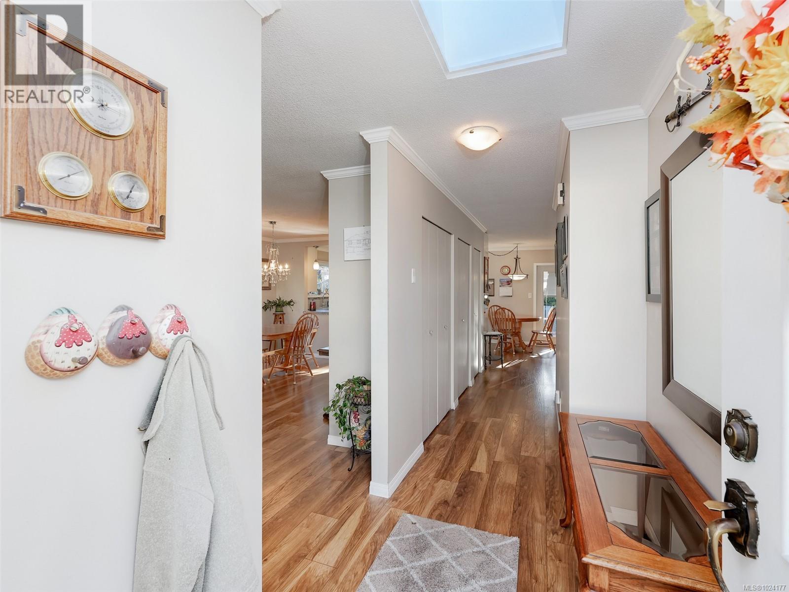 1189 Marchant Rd, Central Saanich, British Columbia  V8M 1G7 - Photo 3 - 1024177