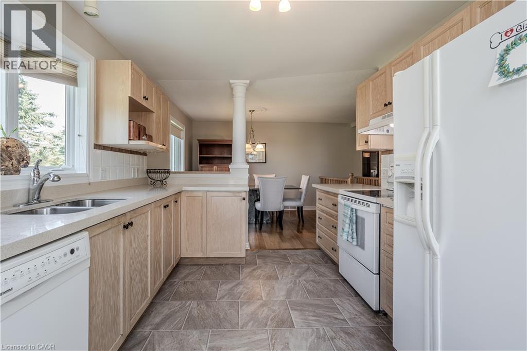 109 Emerald Court, Freelton, Ontario  L8B 1A5 - Photo 20 - 40777852