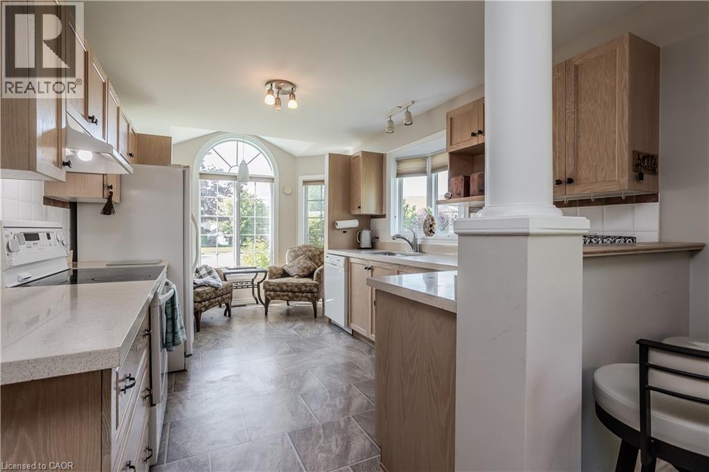 109 Emerald Court, Freelton, Ontario  L8B 1A5 - Photo 15 - 40777852