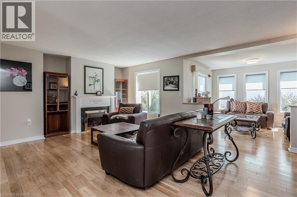 109 Emerald Court, Freelton, Ontario  L8B 1A5 - Photo 23 - 40777852