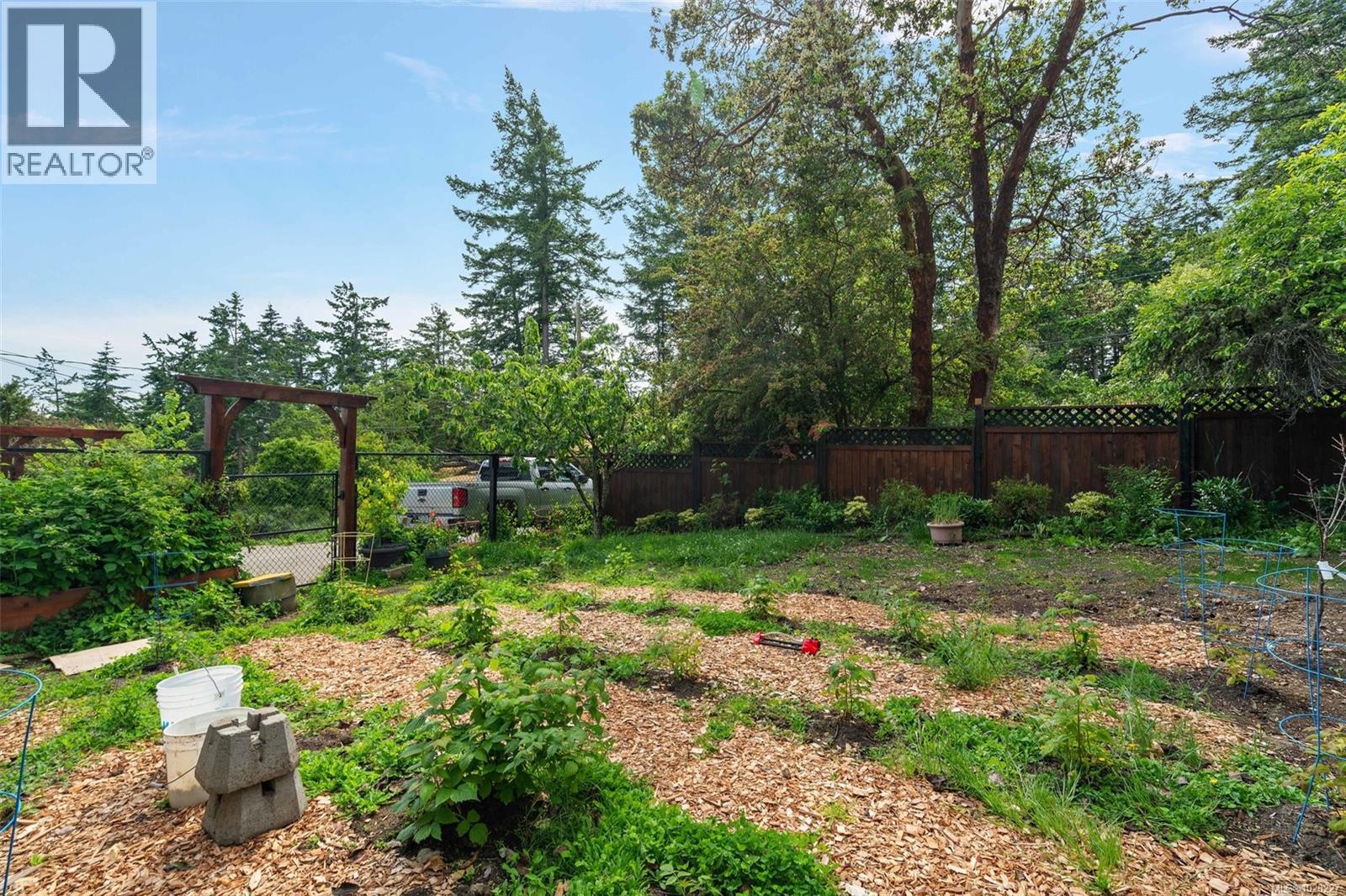 3915 Gilbert Dr, Metchosin, British Columbia  V9C 4B2 - Photo 36 - 1020227